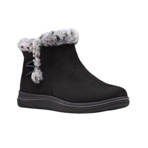Clarks Breeze Fur womens Ankle Boot